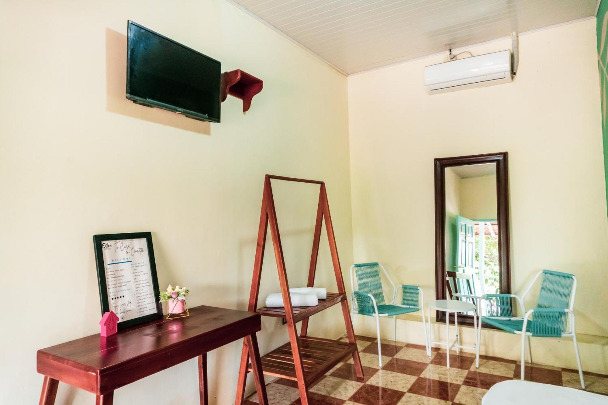 Hostal Eden Moyogalpa Bagian luar foto