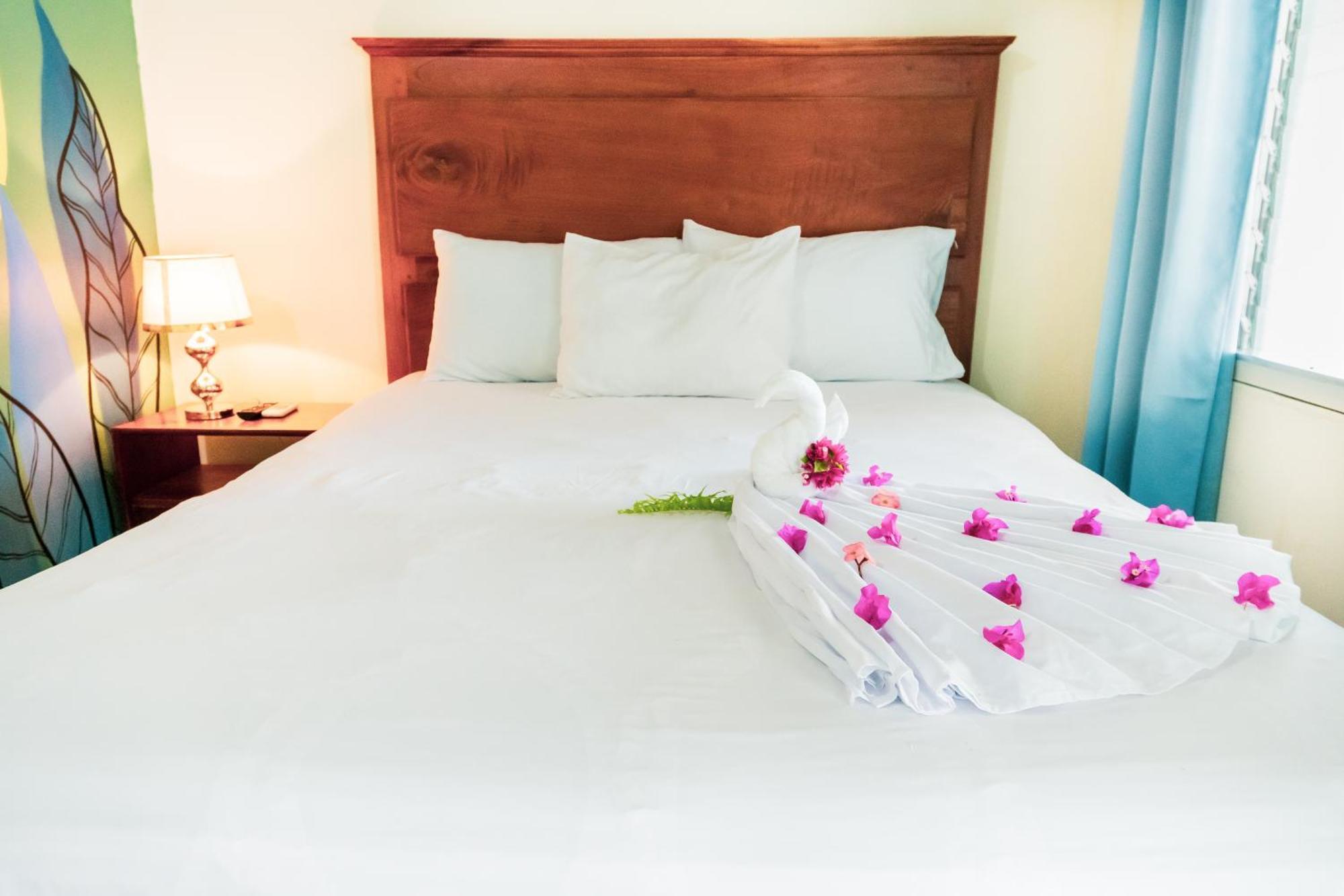 Hostal Eden Moyogalpa Bagian luar foto